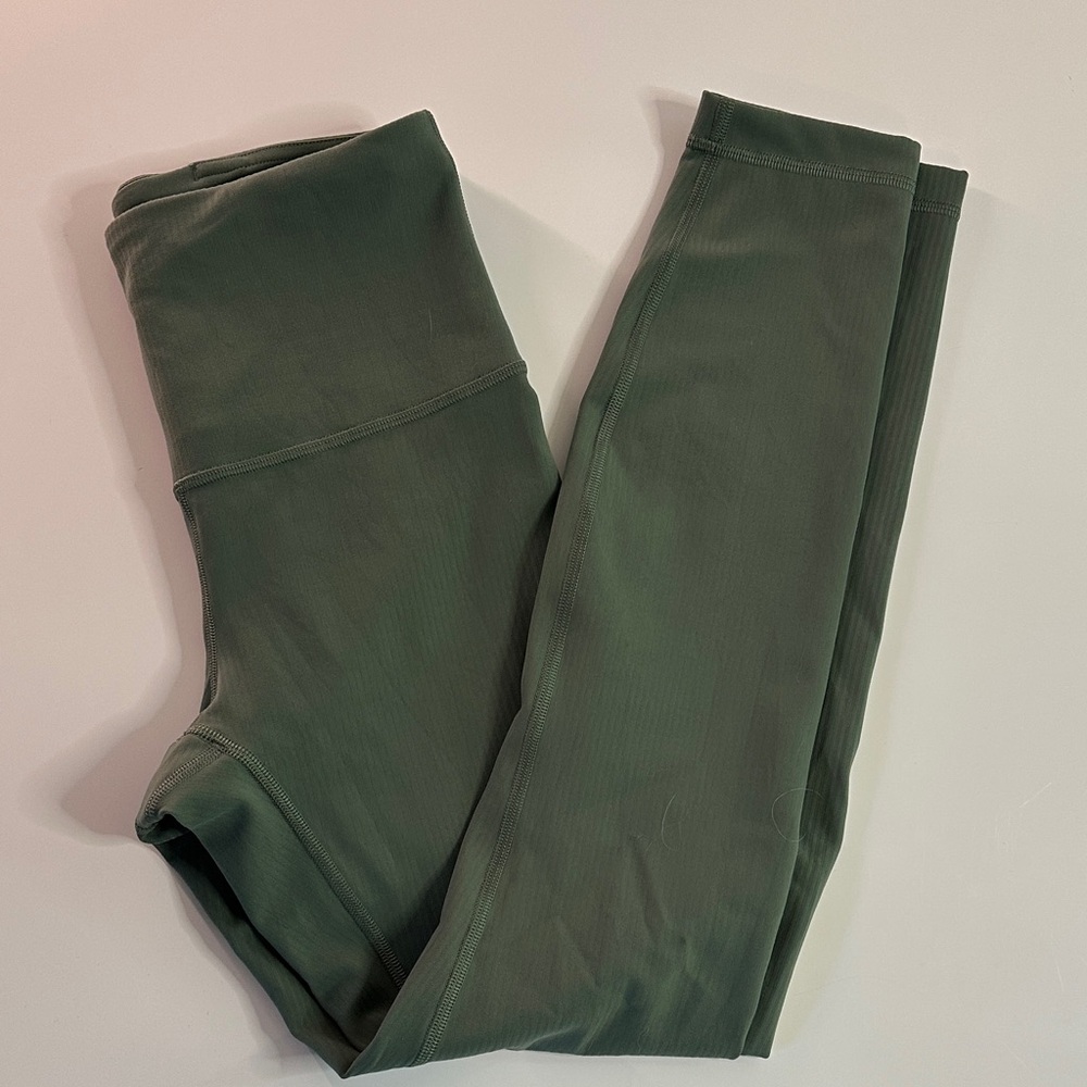 Wundertrain High Rise Ribbed Legging - Size 4